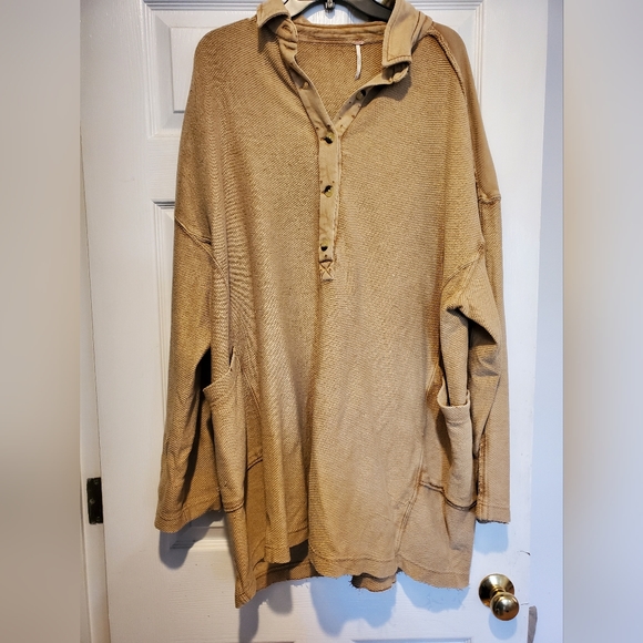 Free People Dresses & Skirts - Free People Oversized Sweatshirt  Dress. Pockets and V neck buttons. NWOT Sz M
